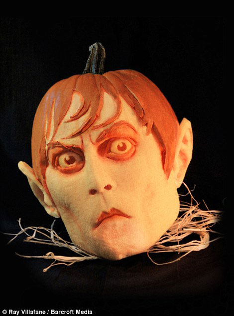 Johnny Depp's face carved from a pumpkin 